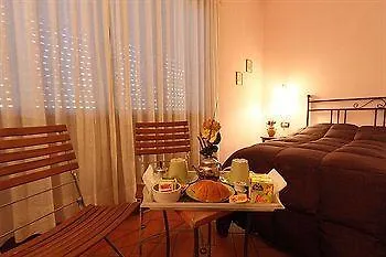 פירנצה Guesthouse Sayuri 3*,