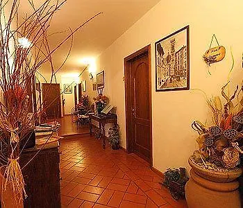 פירנצה Guesthouse Sayuri בית הארחה